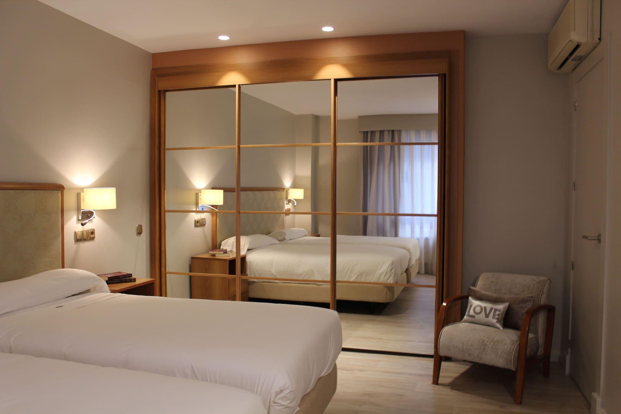 Hotel Carreno Οβιέδο Εξωτερικό φωτογραφία