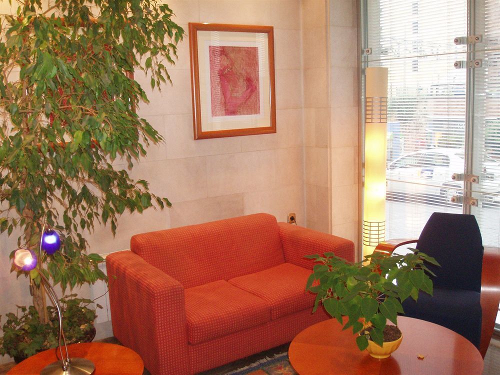 Hotel Carreno Οβιέδο Εξωτερικό φωτογραφία