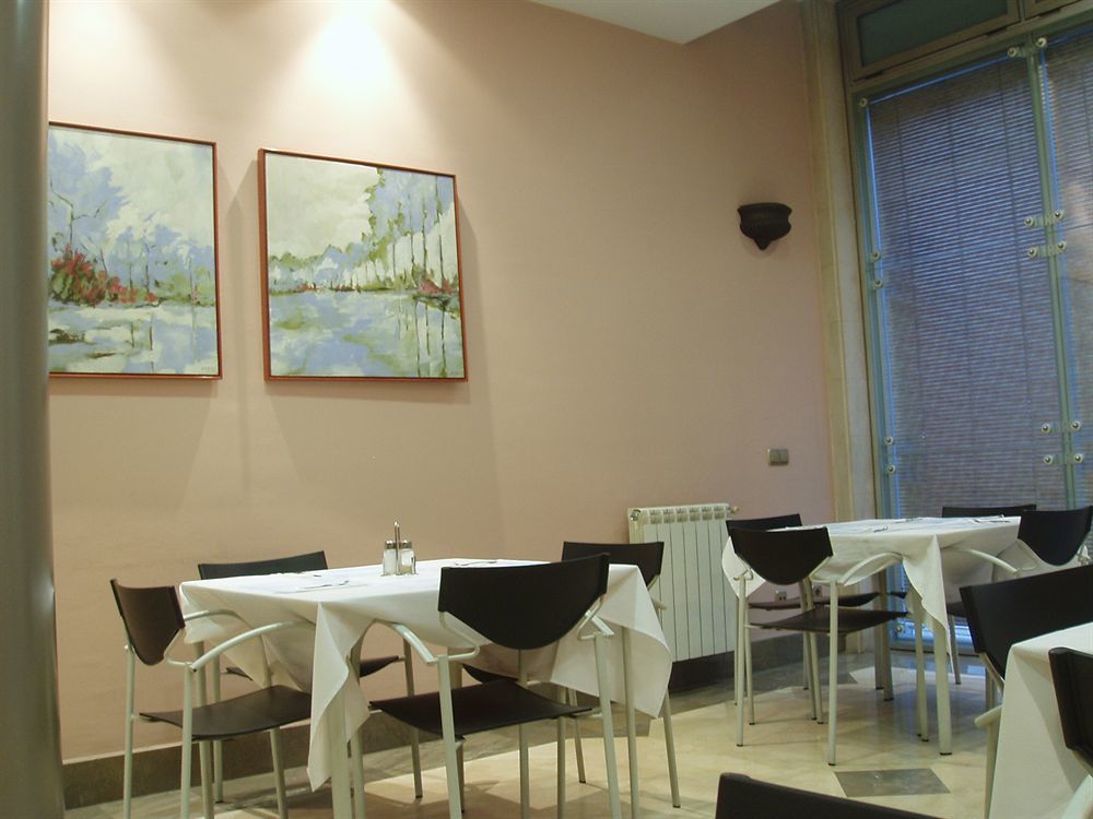 Hotel Carreno Οβιέδο Εξωτερικό φωτογραφία