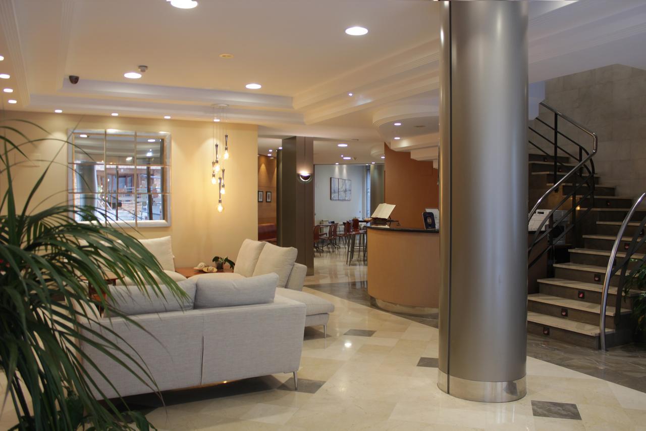 Hotel Carreno Οβιέδο Εξωτερικό φωτογραφία