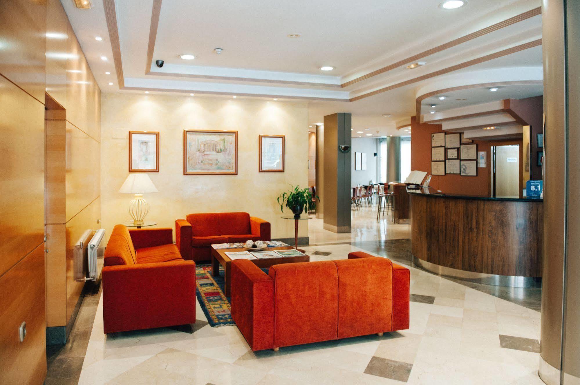 Hotel Carreno Οβιέδο Εξωτερικό φωτογραφία