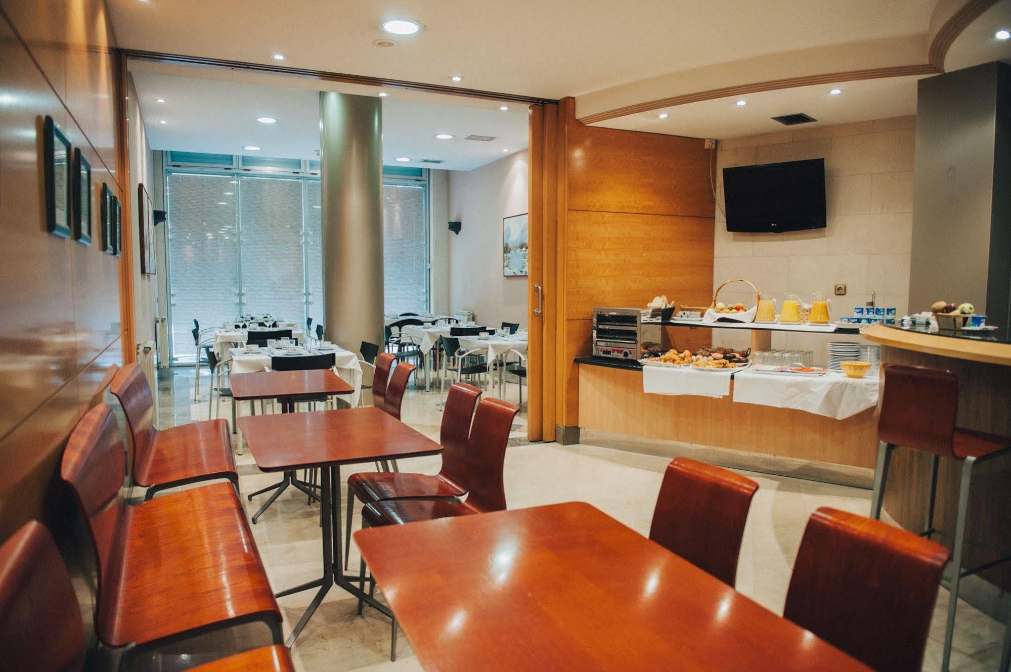 Hotel Carreno Οβιέδο Εξωτερικό φωτογραφία